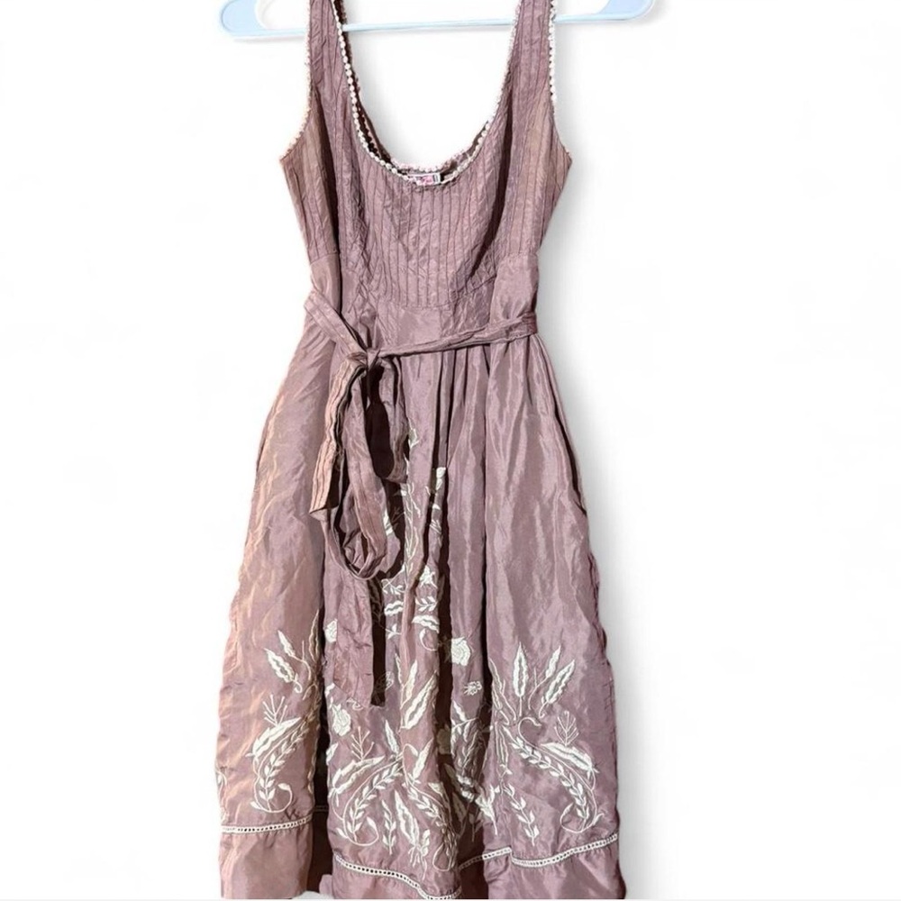 Yoana Baraschi pink/mauve dress with white floral embroidery and tie waist.